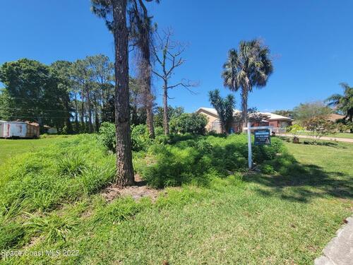 1252 Glencove Avenue NW, Palm Bay, FL 32907