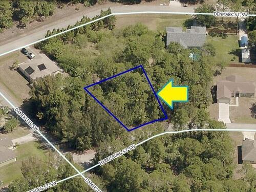 491 Harrisburg Street SW, Palm Bay, FL 32908