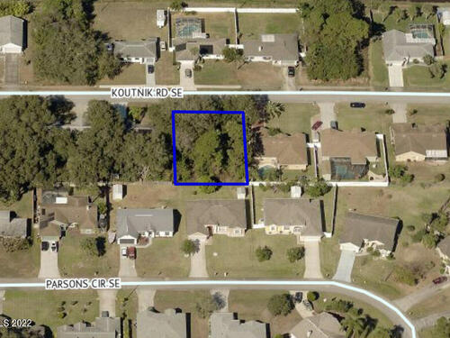 726 Koutnik Road SE, Palm Bay, FL 32909