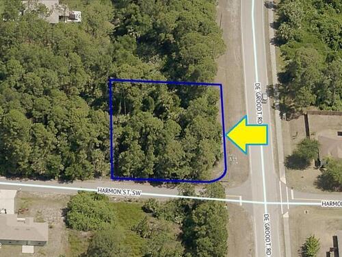 1358 Degroodt Road SW, Palm Bay, FL 32908