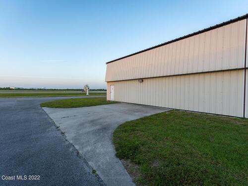 1495 General Aviation Drive, Melbourne, FL 32935