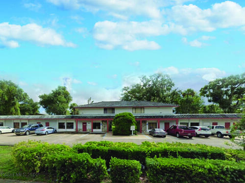 107 S Park Avenue, Titusville, FL 32796