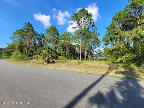 1859 Holbrook Road NW, Palm Bay, FL 32907