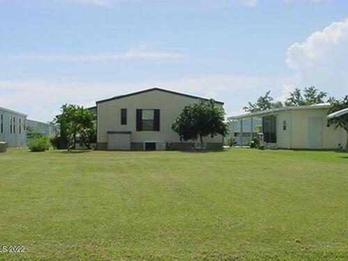 1222 Chipewa Drive, Barefoot Bay, FL 32976