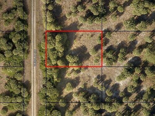 1959 Klebs Avenue SW, Palm Bay, FL 32908