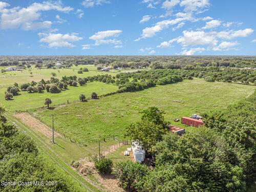 Davis Road, Mims, FL 32754