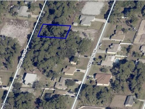 739 Harriet Avenue SW, Palm Bay, FL 32908
