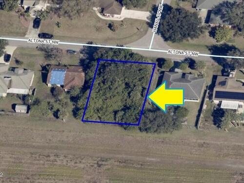 634 Altona Street NW, Palm Bay, FL 32907