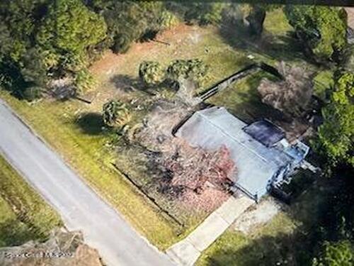 561 Wildmer Road SW, Palm Bay, FL 32908