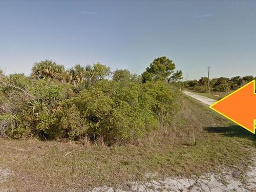 601 Corner Lot On Sandlewood Street SW, Palm Bay, FL 32908