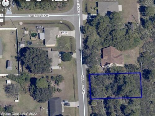 833 Underhill Avenue SE, Palm Bay, FL 32909