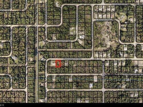 582 Fountain Street SW, Palm Bay, FL 32908