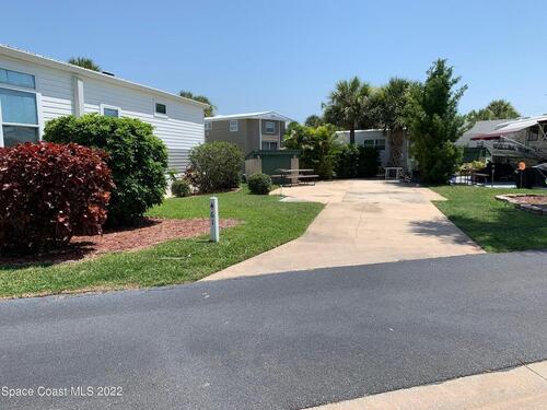 461 Galaxy Lane, Melbourne Beach, FL 32951