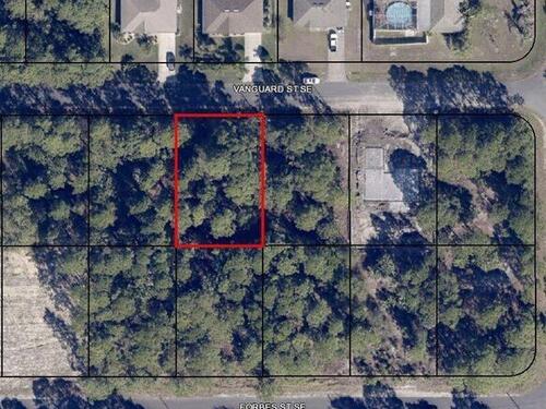 460 Vanguard Street SE, Palm Bay, FL 32909