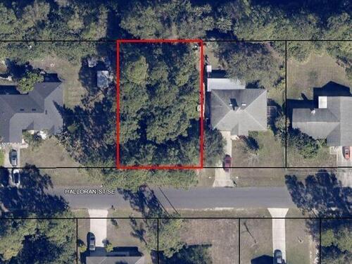 471 Halloran Street SE, Palm Bay, FL 32909