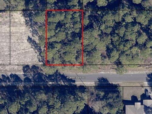 449 Forbes Street SE, Palm Bay, FL 32909