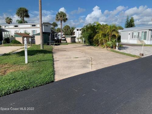 301 Galaxy Lane, Melbourne Beach, FL 32951