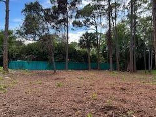 1858 Pirate Avenue SE, Palm Bay, FL 32909