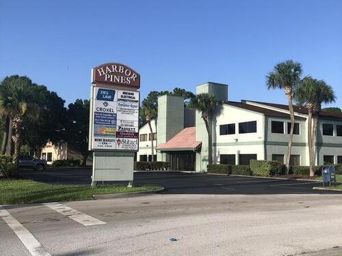 700 N Wickham Road, Melbourne, FL 32935