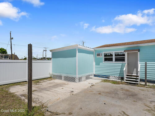 1975 Aurora Road, Melbourne, FL 32935