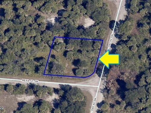 601 Corner Lot On Mexia And Day Street SW, Palm Bay, FL 32908