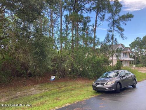 765 Brookfield Street SE, Palm Bay, FL 32909