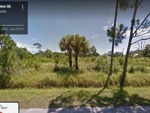 2899 Grant Avenue SE, Palm Bay, FL 32909