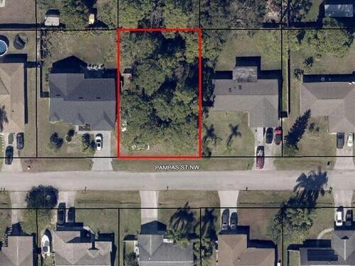 771 Pampas Street NW, Palm Bay, FL 32907