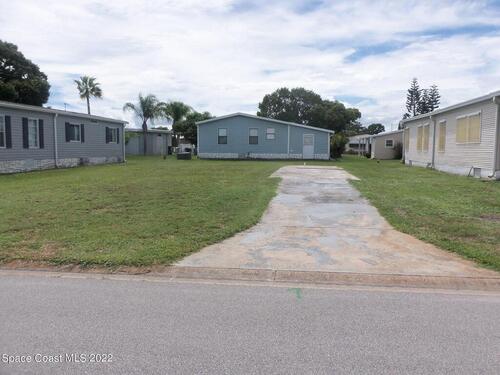 623 Hyacinth Circle, Sebastian, FL 32976