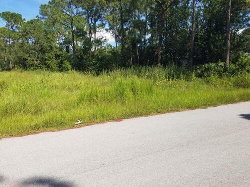 1085 Westport Street SE, Palm Bay, FL 32909