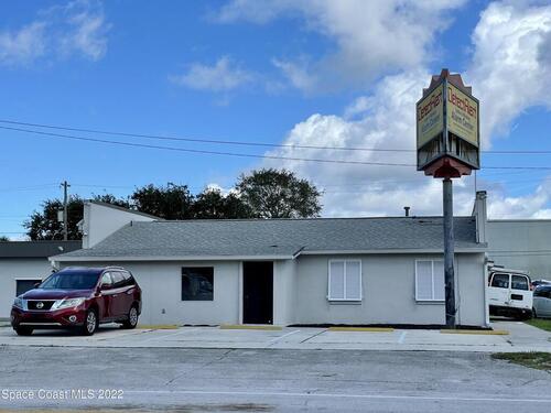 18 W Fee Avenue, Melbourne, FL 32901