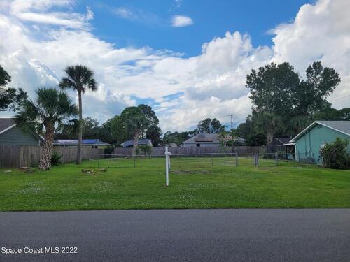 842 Crawford Avenue SE, Palm Bay, FL 32909