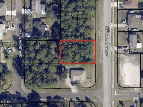 1030 Degroodt Road SW, Palm Bay, FL 32908