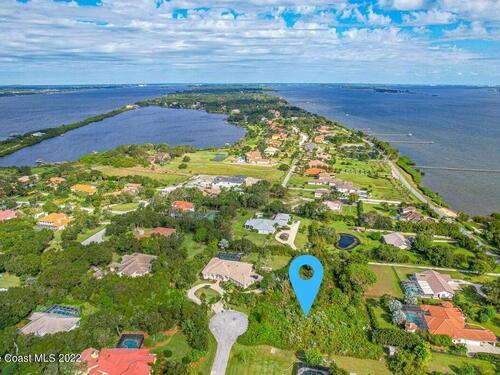 5180 Calmes Way, Merritt Island, FL 32952