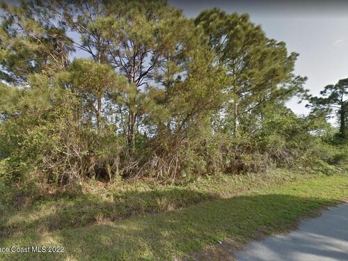 1899 Thorman Avenue SE, Palm Bay, FL 32909