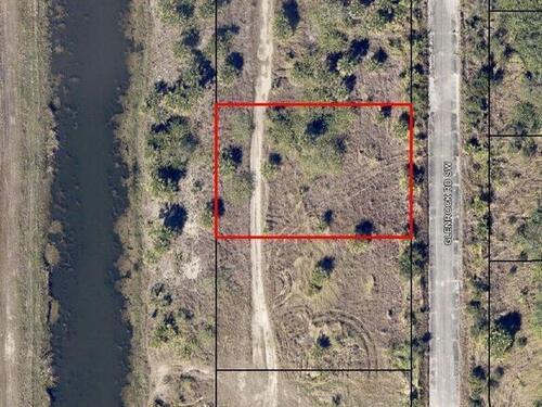 2370 Glenrock Road SW, Palm Bay, FL 32908