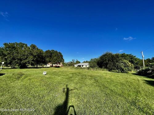 Kingswood Avenue, Melbourne, FL 32935