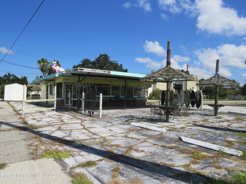 1090 Garden Street, Titusville, FL 32796