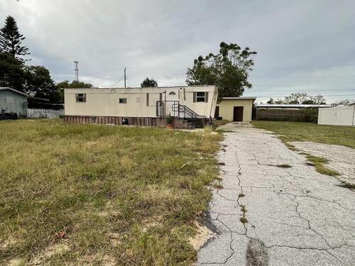 3458 Kittles Street, Mims, FL 32754