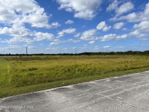 2548 Adonis Avenue SW, Palm Bay, FL 32908