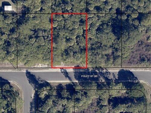 127 Foley Street SE, Palm Bay, FL 32909