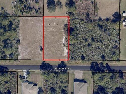 1661 Alcalay Street SE, Palm Bay, FL 32909