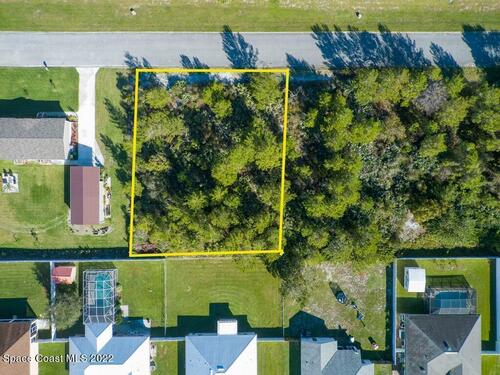 3833 16th Street, Micco, FL 32976