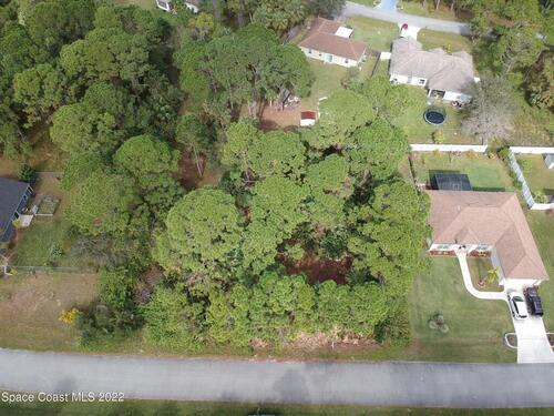 1581 Madison Road NW, Palm Bay, FL 32907