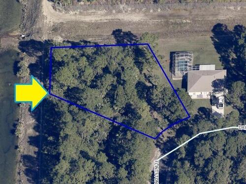 101 Dailey Street SE, Palm Bay, FL 32909