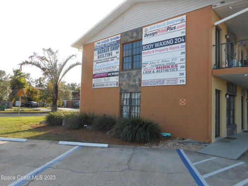 102 Columbia Drive, Cape Canaveral, FL 32920