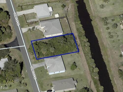 2867 Derby Avenue SE, Palm Bay, FL 32909