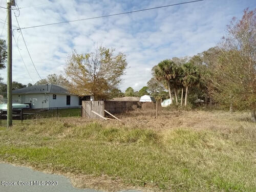 6918 Boston Road, Cocoa, FL 32927