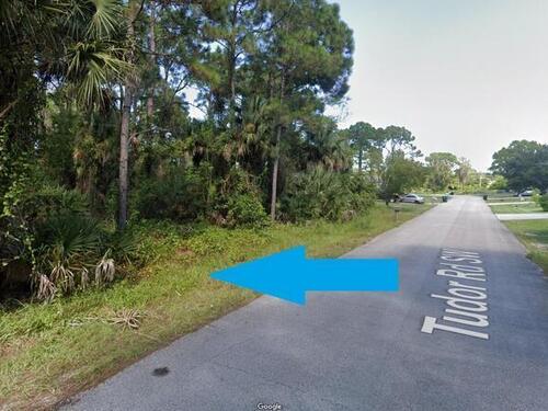 181 Tudor Road SW, Palm Bay, FL 32908