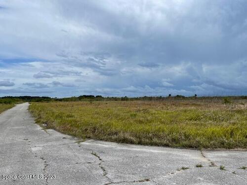 Woodstock Drive SW, Palm Bay, FL 32908